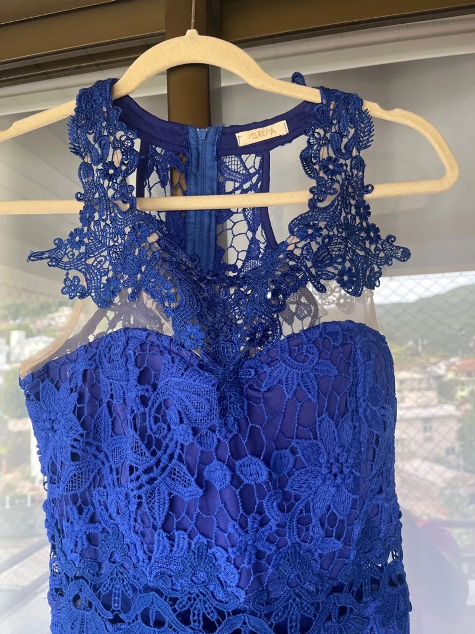 Vestido de festa bordado azul royal - Foto 2