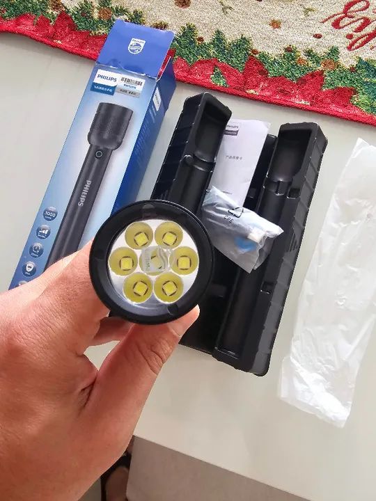 Lanterna Philips Nova 3.200 Lumens, 6.000mAh - Foto 5