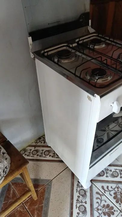 Fogão Esmaltec funcionando perfeitamente entrego - Foto 4