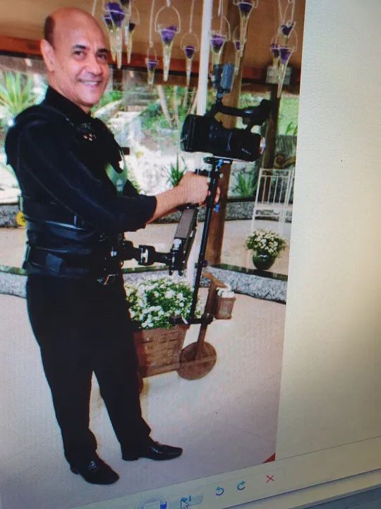 Professional Camera Support64520779075842120