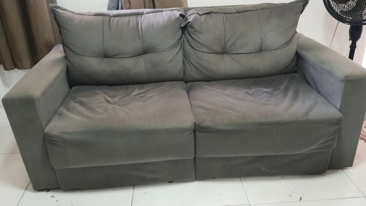 Sofá confortável e espaçoso