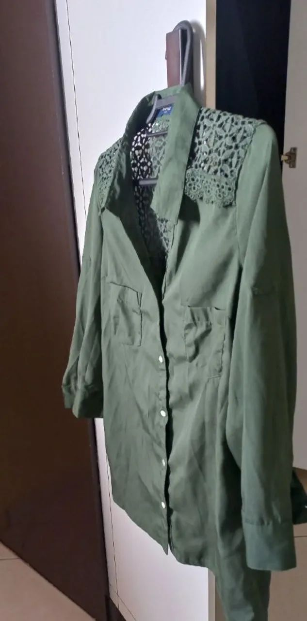 Blusa com mangas tamanho 40 - Foto 2