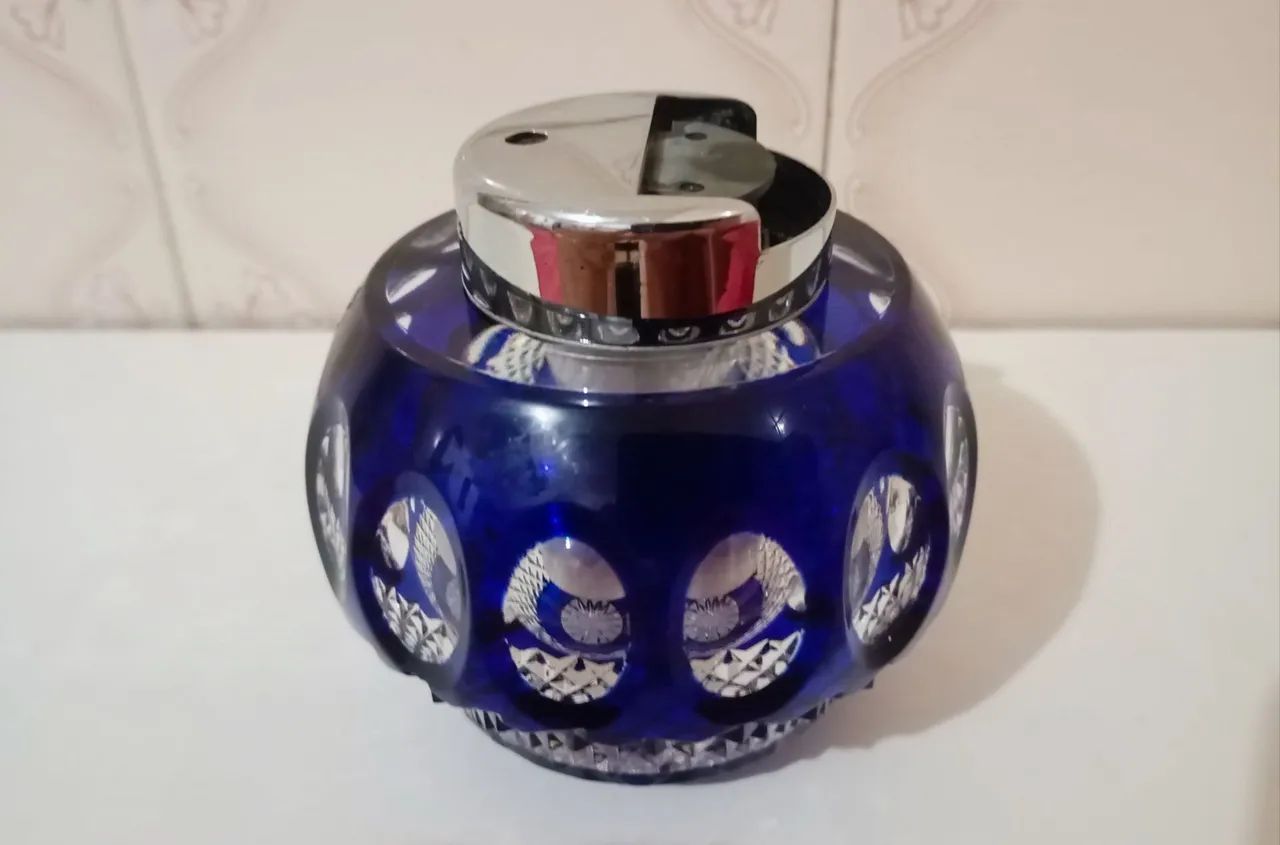Isqueiro Em Cristal Lapidado Azul Cobalto Víntage - Usado - Foto 2