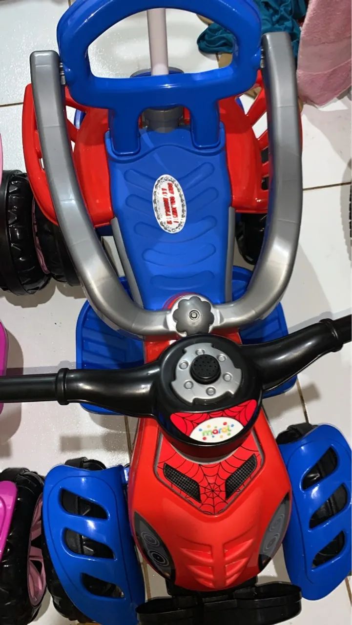 Carrinho de passeio infantil