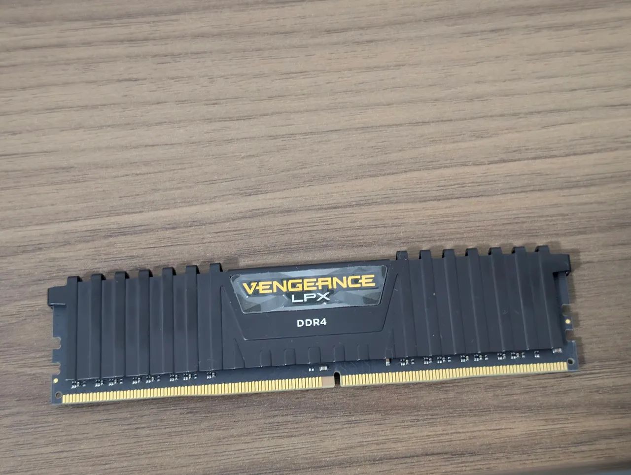 Corsair Vengeance DDR4 8GB RAM64385503136387121