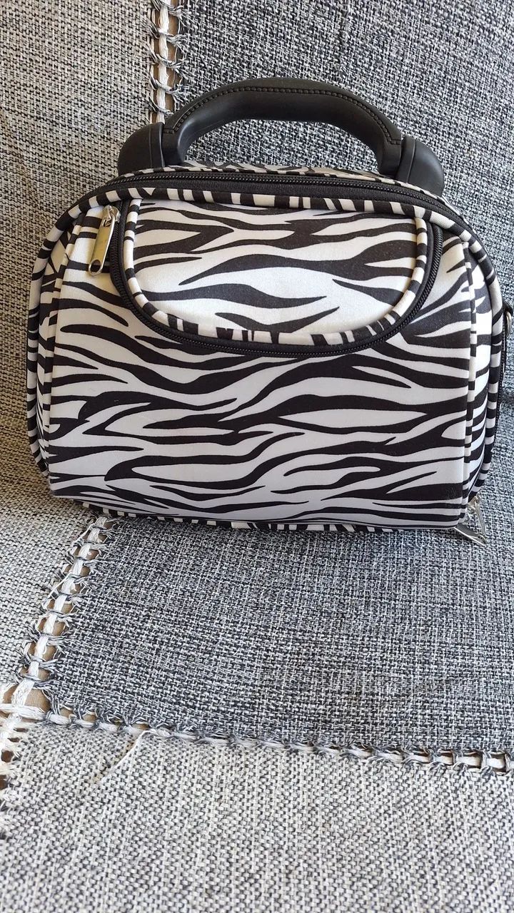 Necessaire Estampa Zebra - Foto 5