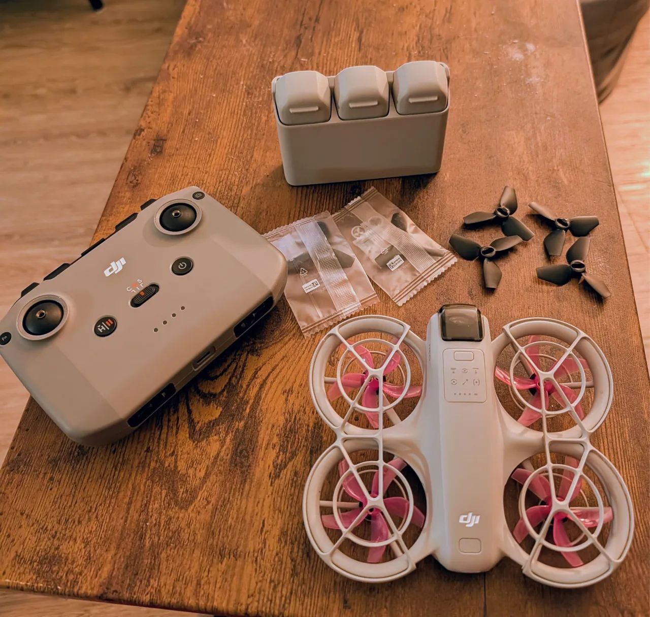 Drone DJI NEO 1 - combo  - Foto 2