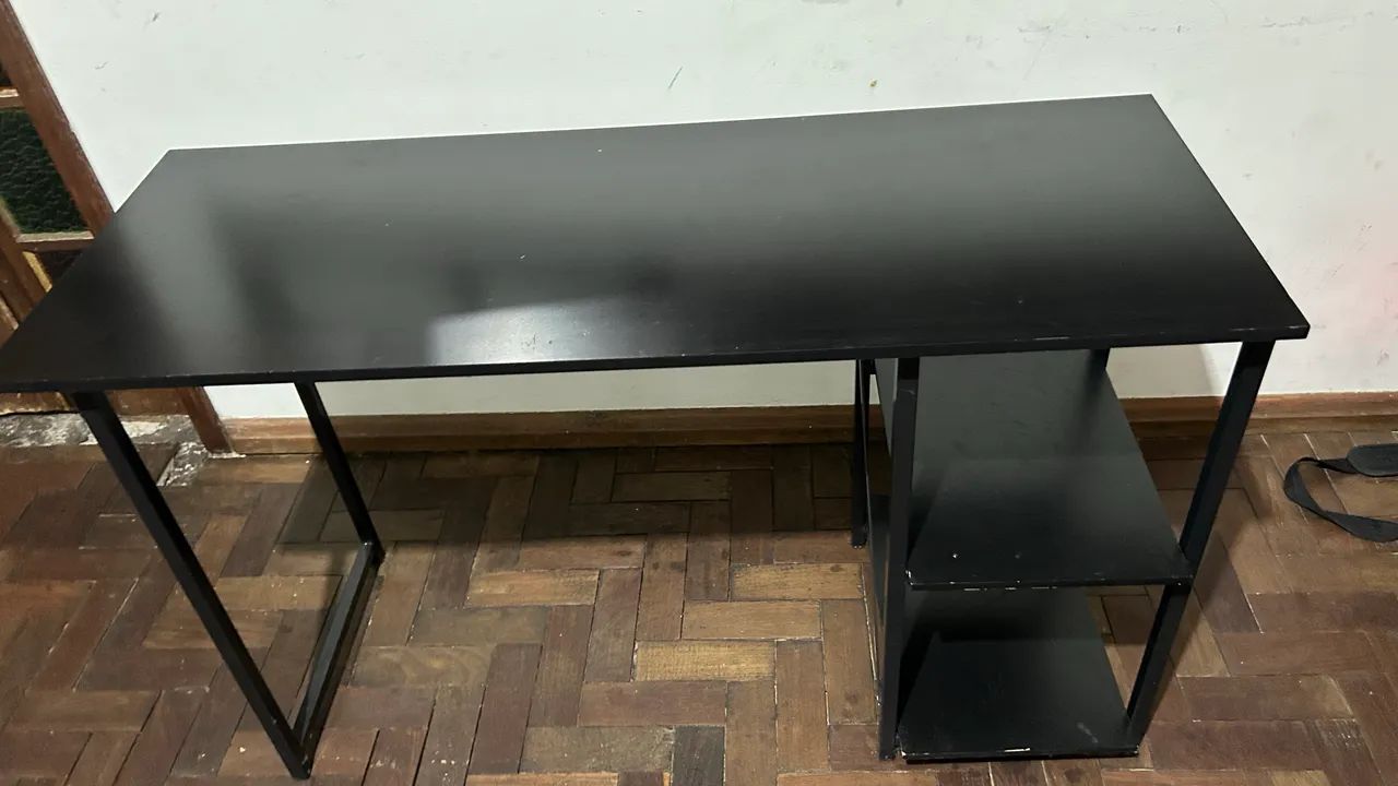 Black MDF computer desk with two shelves65171898522755121