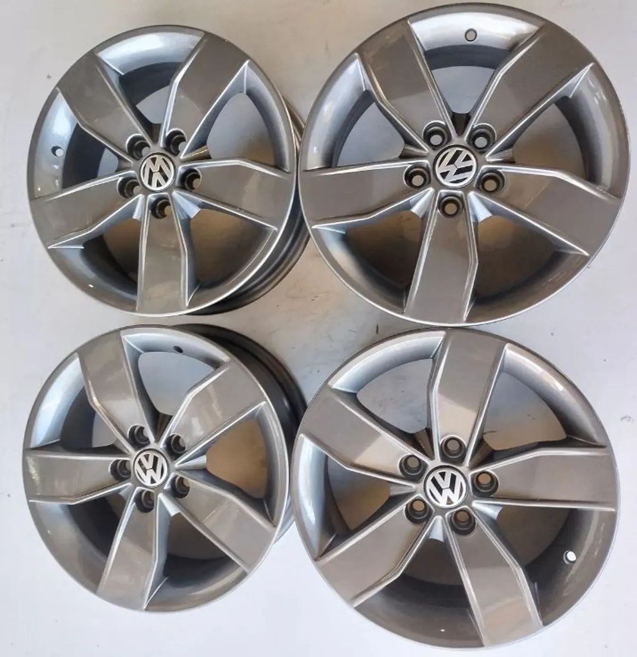 Rodas originais VW do Fox aro 15 5F