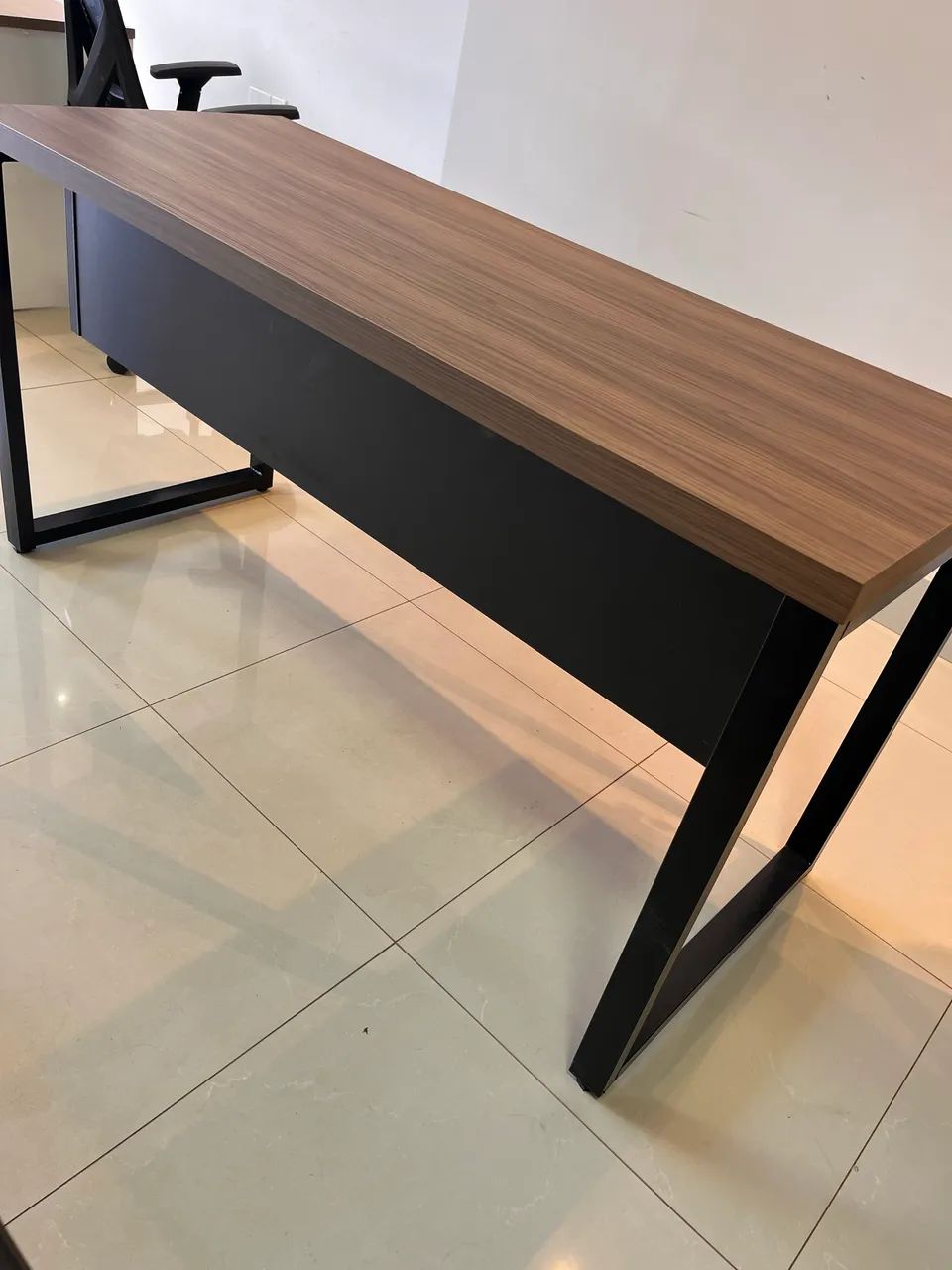MESA PARA ESCRITORIO INDUSTRIAL 1.50x0.60 LOJA IKONOFFICE 