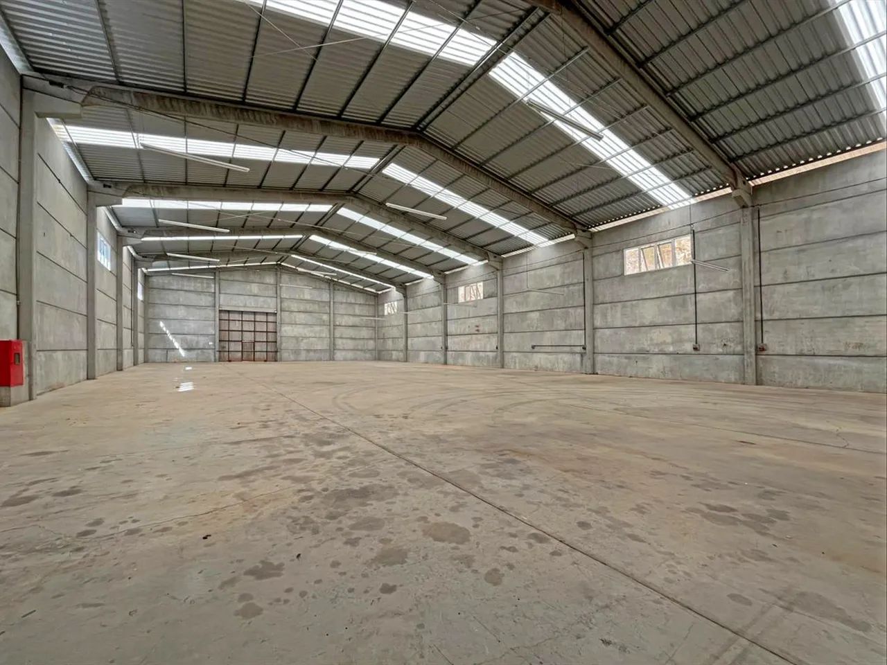 Pavilhão/Galpão - Distrito Industrial - Foto 2