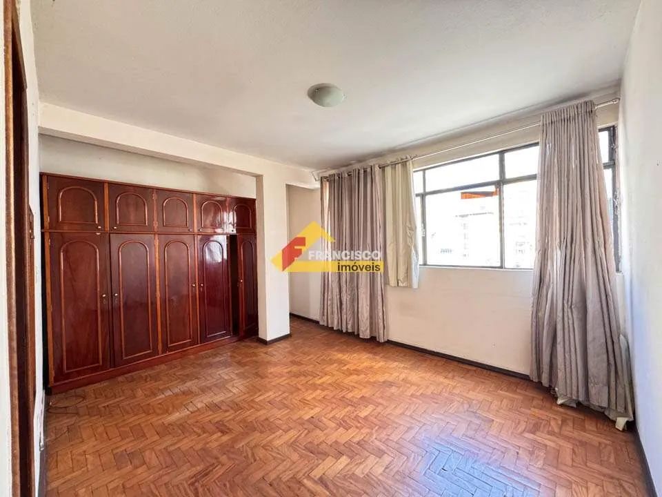 Apartamento para aluguel, 4 quartos, 1 suíte, Centro - Divinópolis/MG - Foto 4