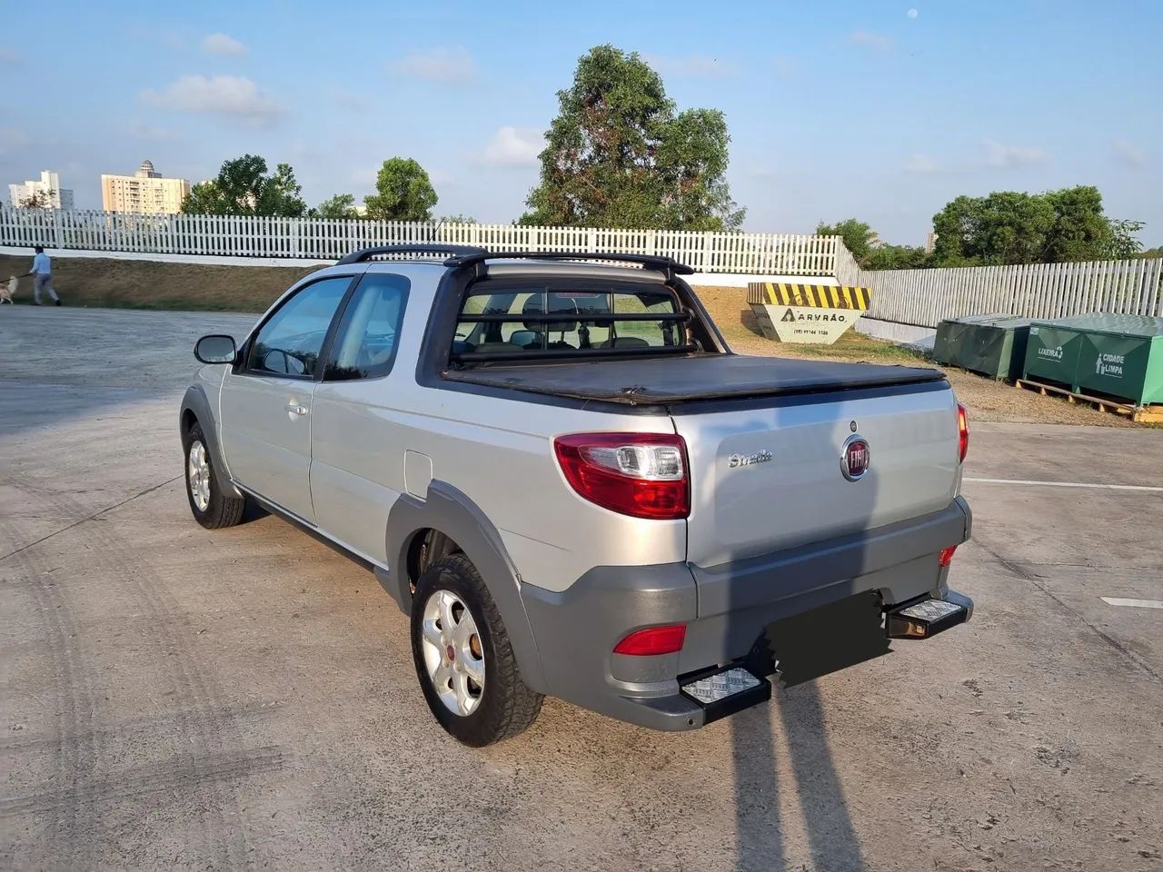 Fiat Strada Working Hard 1.4 Fire Flex 8V CD 2017 - Foto 2