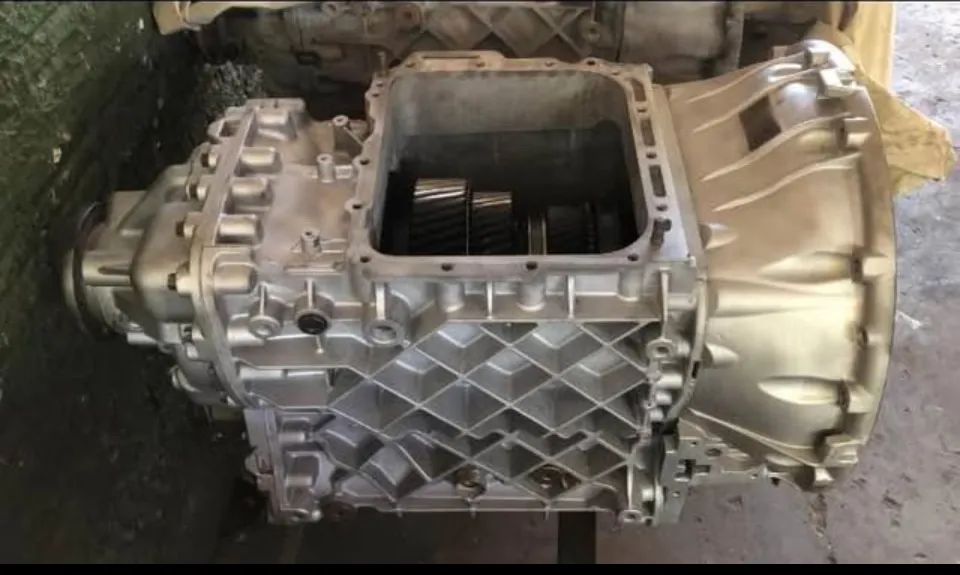 Caixa de câmbio volvo Ishft  - Foto 3