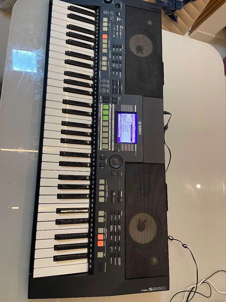 Teclado Yamaha s550b