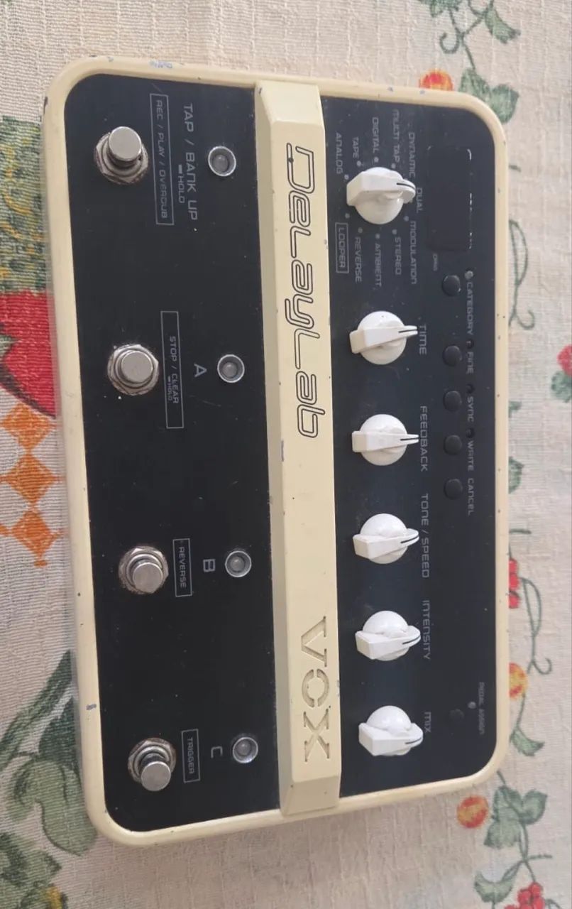 Pedal VOX DelayLab - Delay/Looper - Instrumentos musicais - Vila Pedal VOX DelayLab - Delay/Looper - Instrumentos musicais - Vila