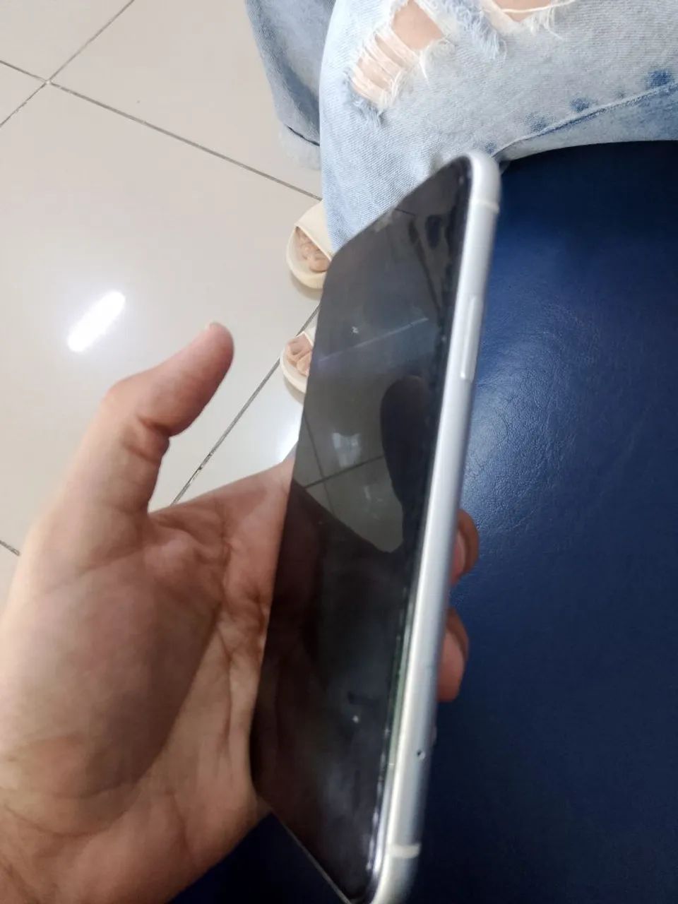 iPhone XR - LEIA O ANÚNCIO  - Foto 4
