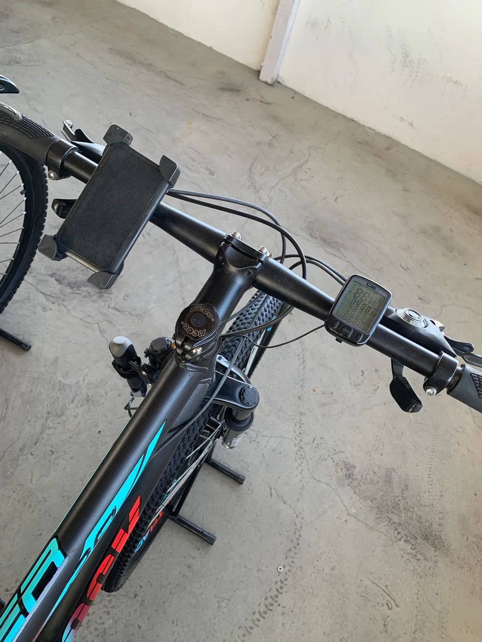Bicicleta aro 29 com acessórios com nota  - Foto 3