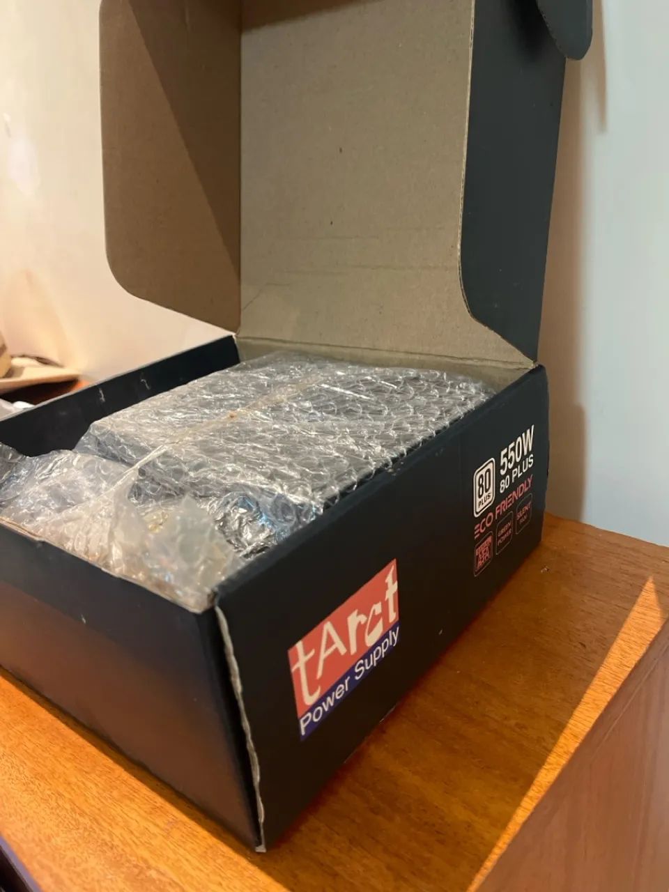 Fonte Tarct 550w, 80 PLUS  - Foto 4
