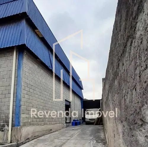 Prédio comercial no Jaraguá, 700m² com 10 vagas - Foto 3