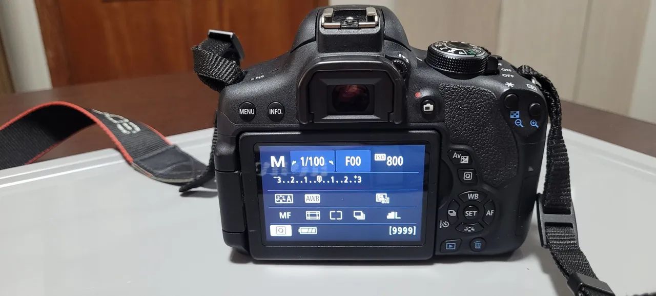 Câmera canon T6i - Foto 2