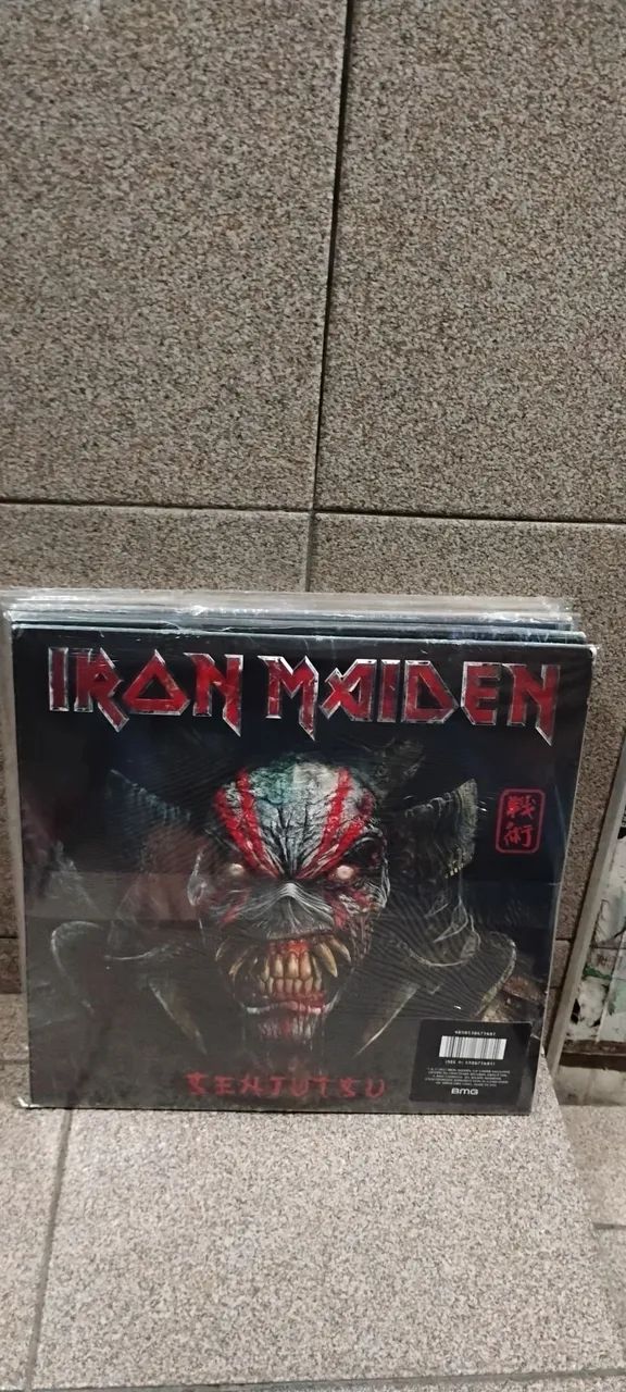 LP iran Maiden triplo lacrado zerado - CDs, DVDs etc - Jardim Leda
