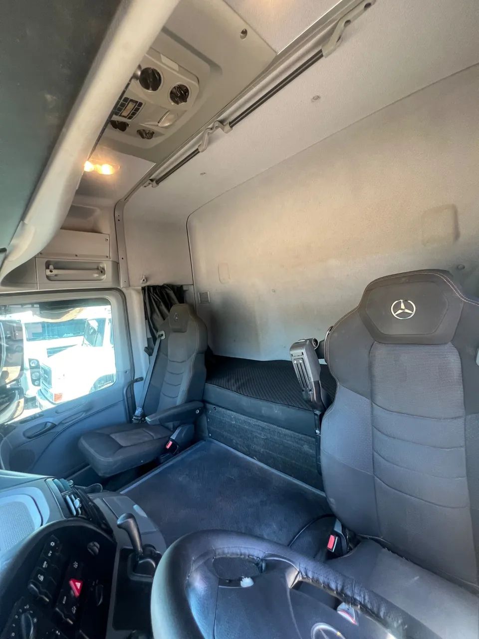 MERCEDES-BENZ Actros 2651 S 6x4 2p (diesel)(E5) - Foto 7