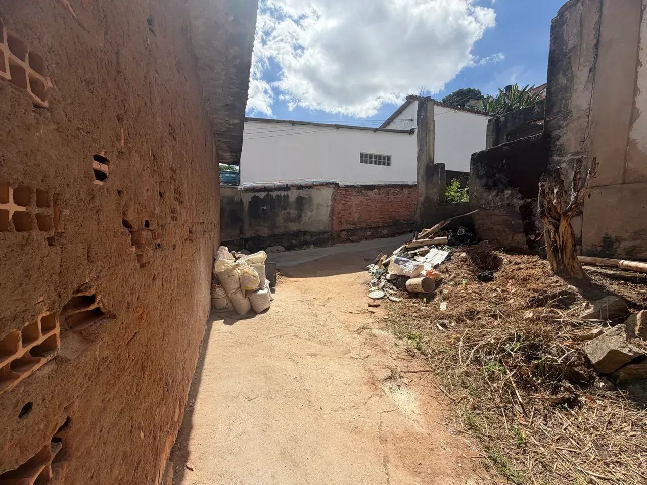 LOTE COM CASAS - Foto 4
