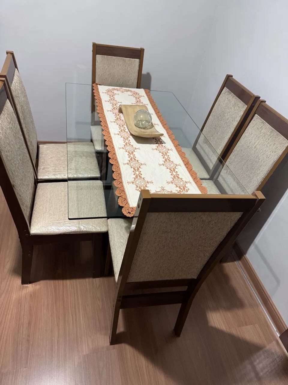 Sala de jantar completa