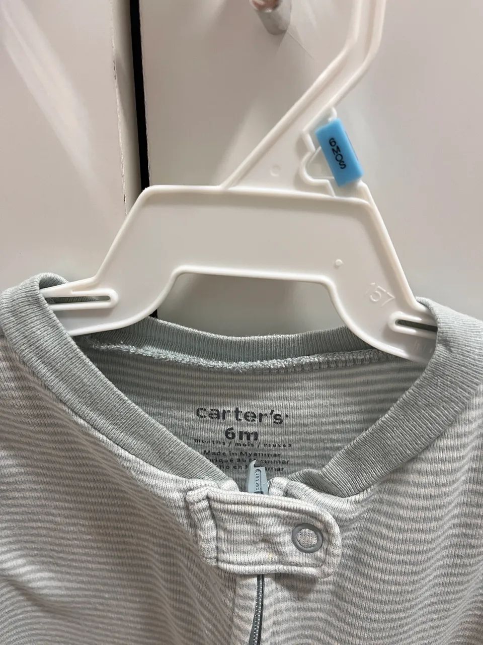 Macacão Carters 6 meses - Foto 2