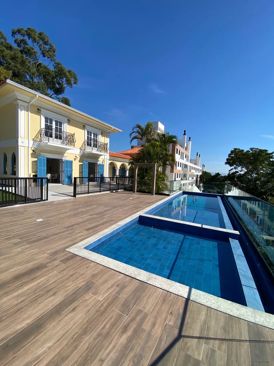Apartamento novo em COQUEIROS 