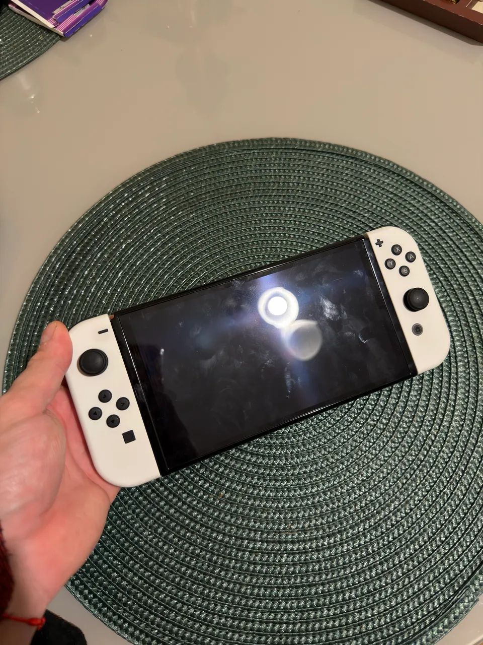Nintendo Switch OLED 64GB + SD 256GB - Foto 5