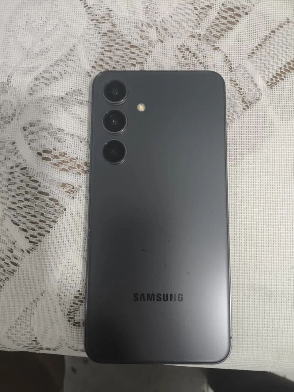 Samsung S24