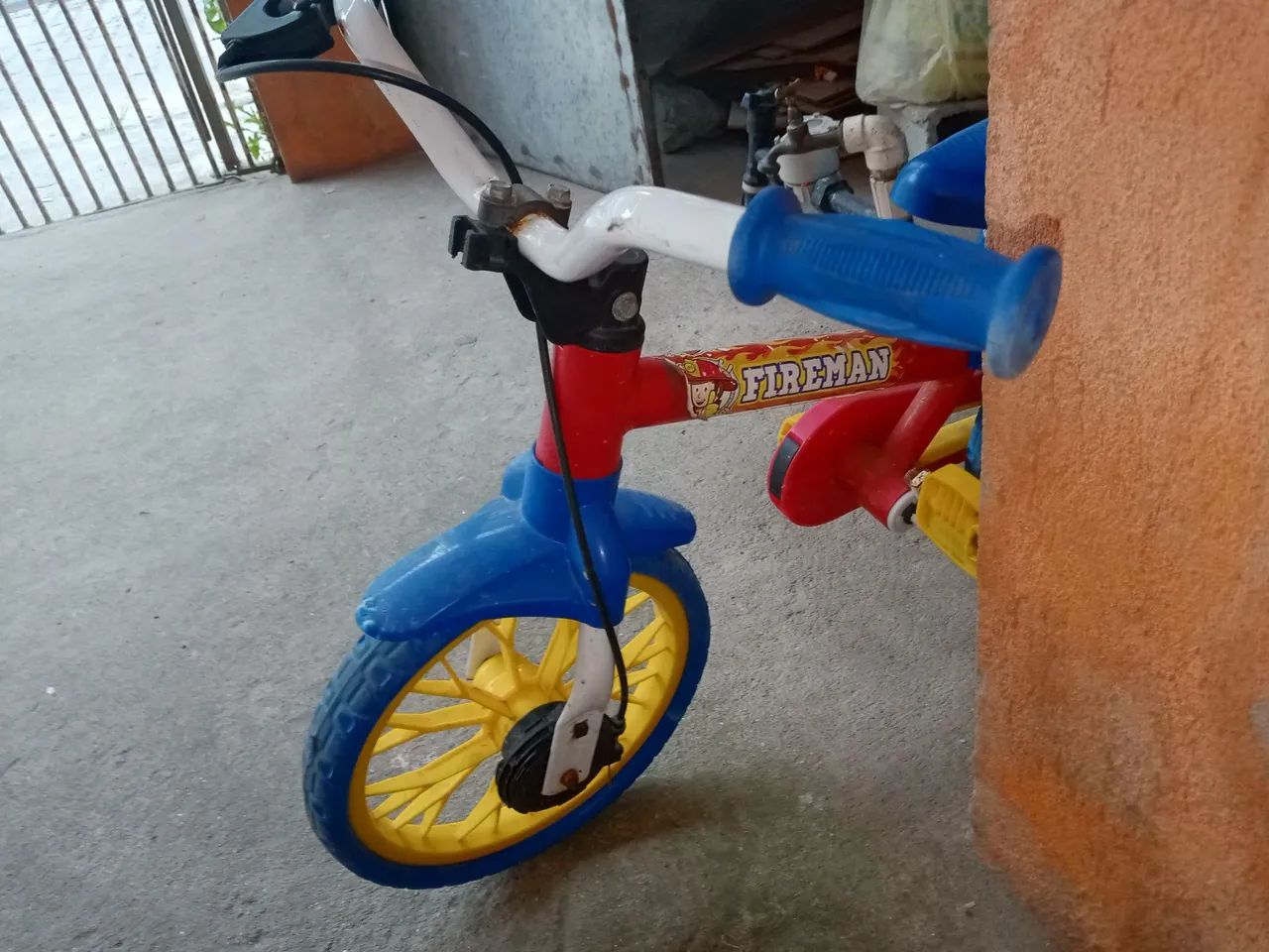 Vende-se , bicicleta infantil,Usada  - Foto 4