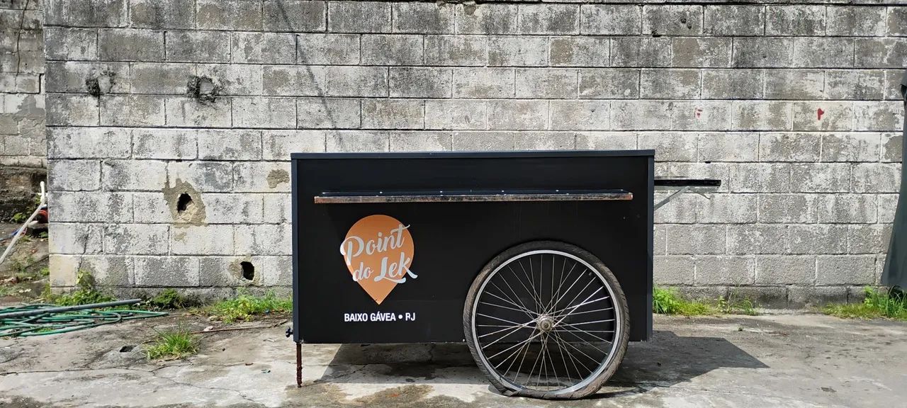 BARRACA + ESTUFA COM FRITADEIRA.