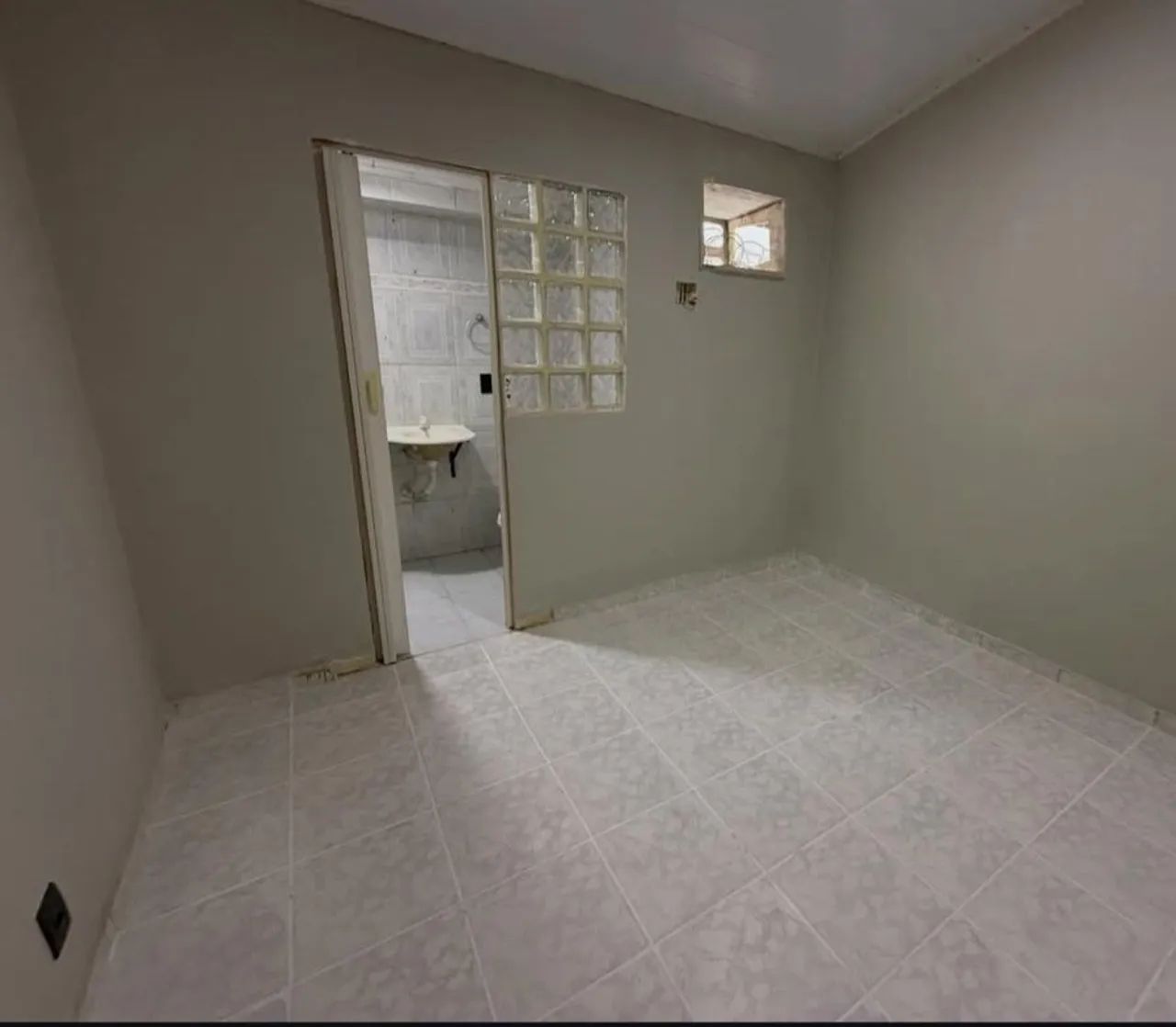 Vendo casa no bengui  - Foto 5