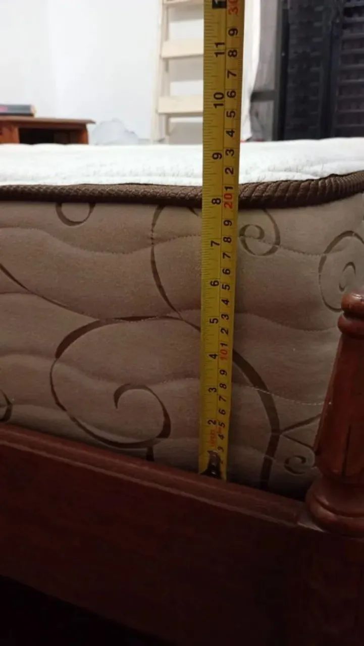 Cama madeira maciça + colchão Ortobom  - Foto 2