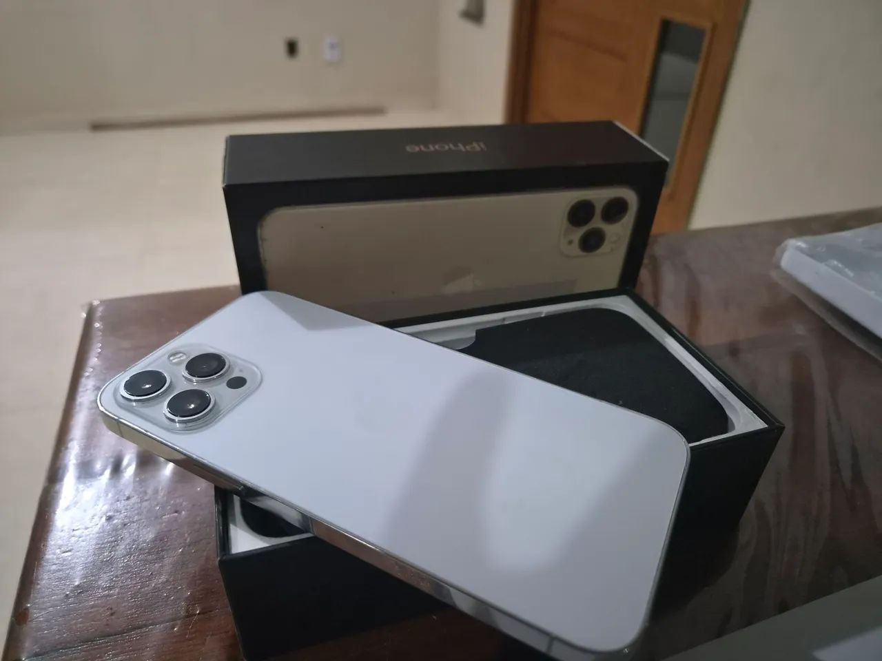 Vende-se  iPhone 12 pro max - Foto 2
