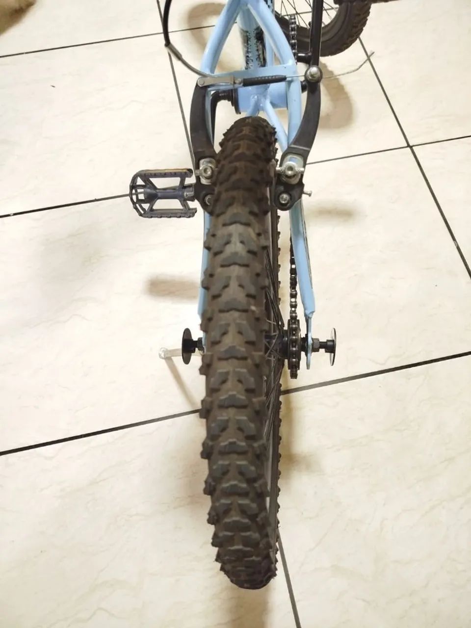 Bicicleta semi nova  - Foto 4