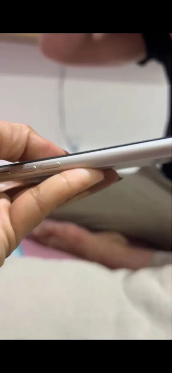 iPhone 11 - 64 GB - novo  - Foto 3