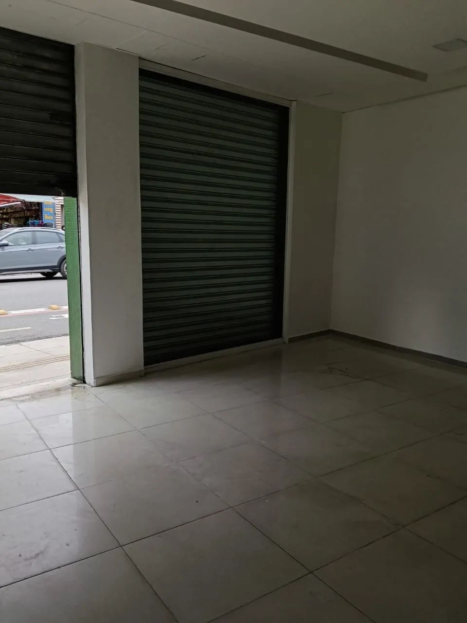 Loja na Avenida de Pinedo, 149 - Térreo  60 m² - Foto 2
