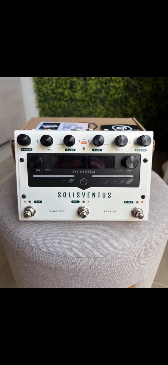 ゆう Compressor Universal Audio 1176 - Instrumentos musicais