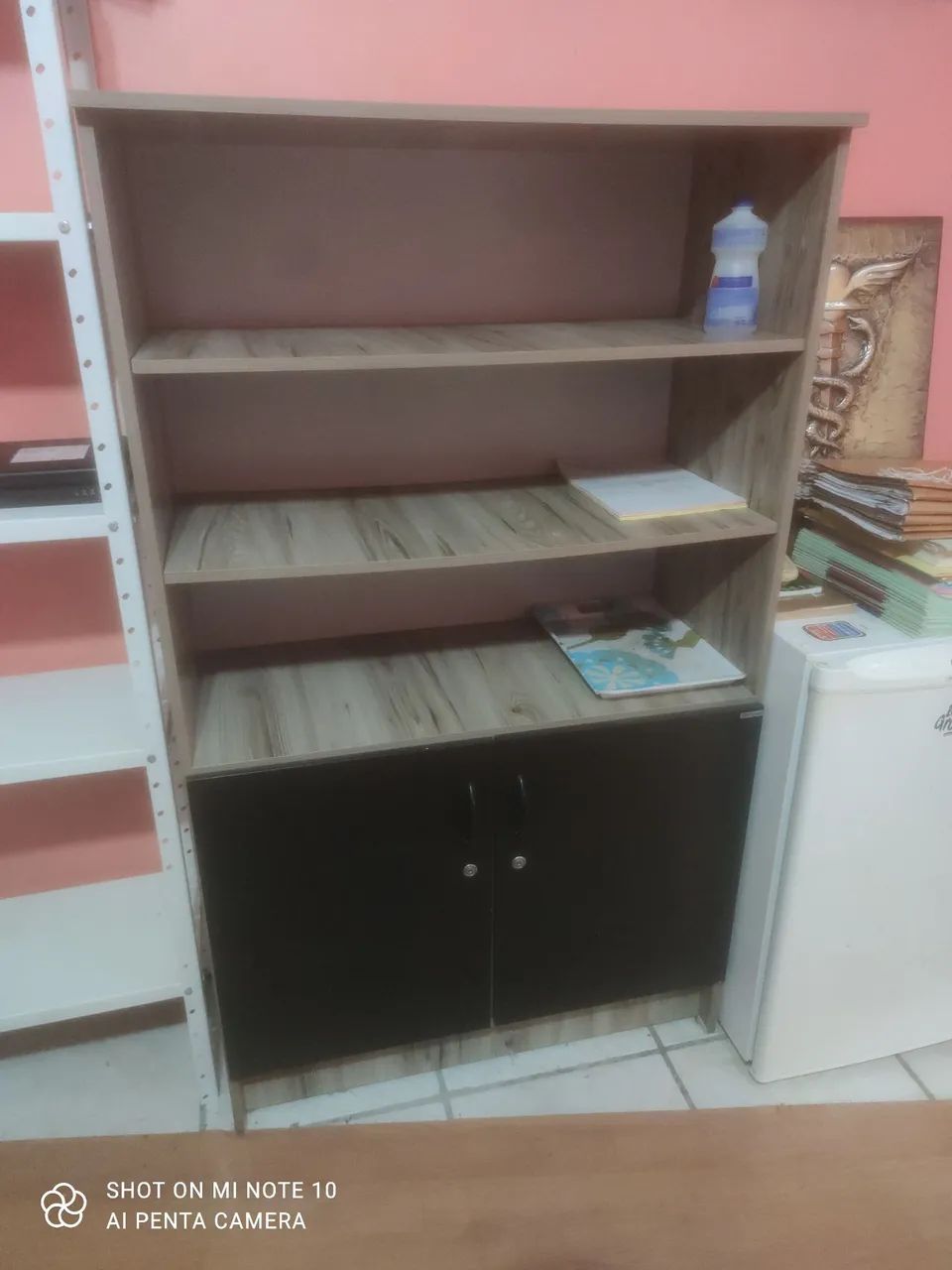 Mesas e estantes escritorio - Foto 2