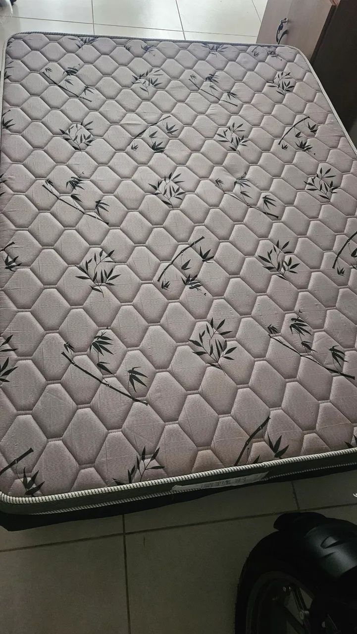 CAMA BOX COM COLCHAO CASAL