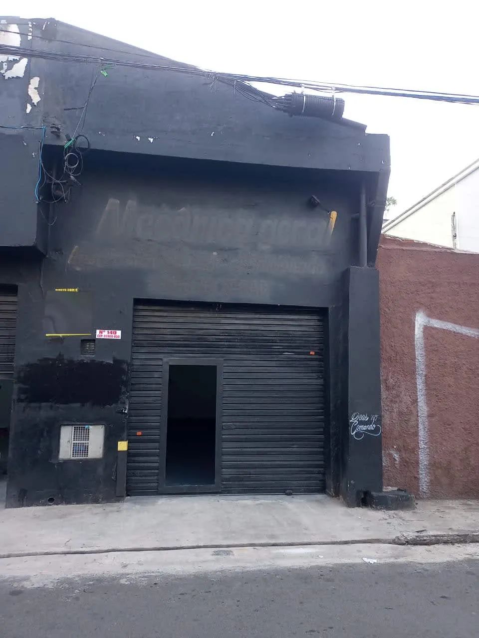 Galpão na Rua Natalino Garibe, 140  45 m²