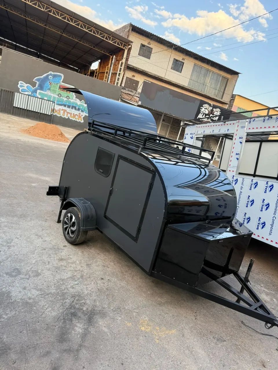 Mini camping / trailer 