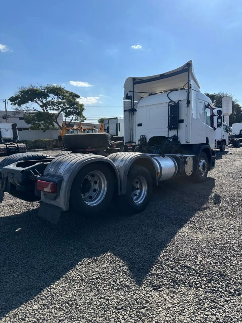Scania P360 Automático 6x2 2017 - Foto 4