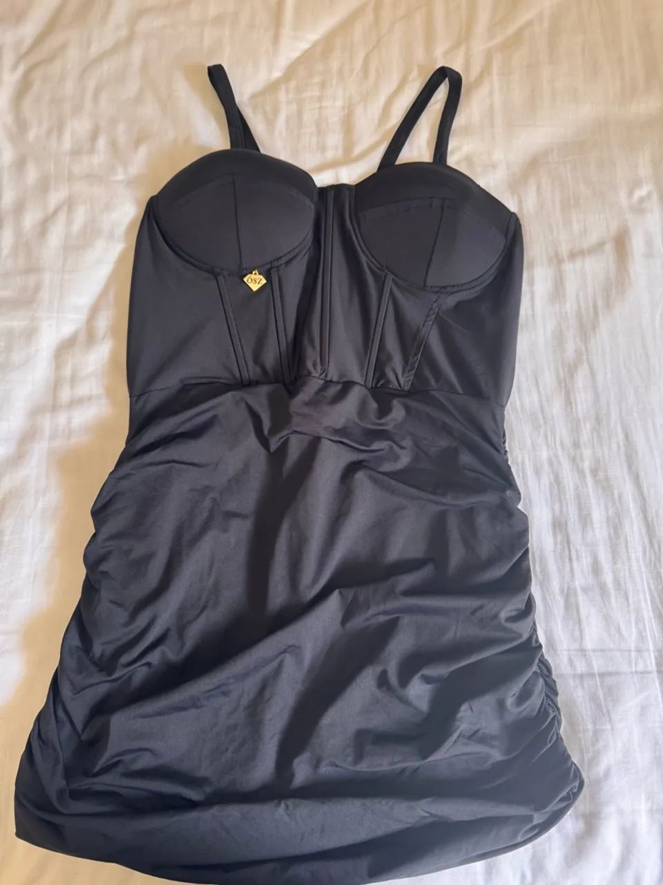 Vendo vestidos e casaco novo  - Foto 5