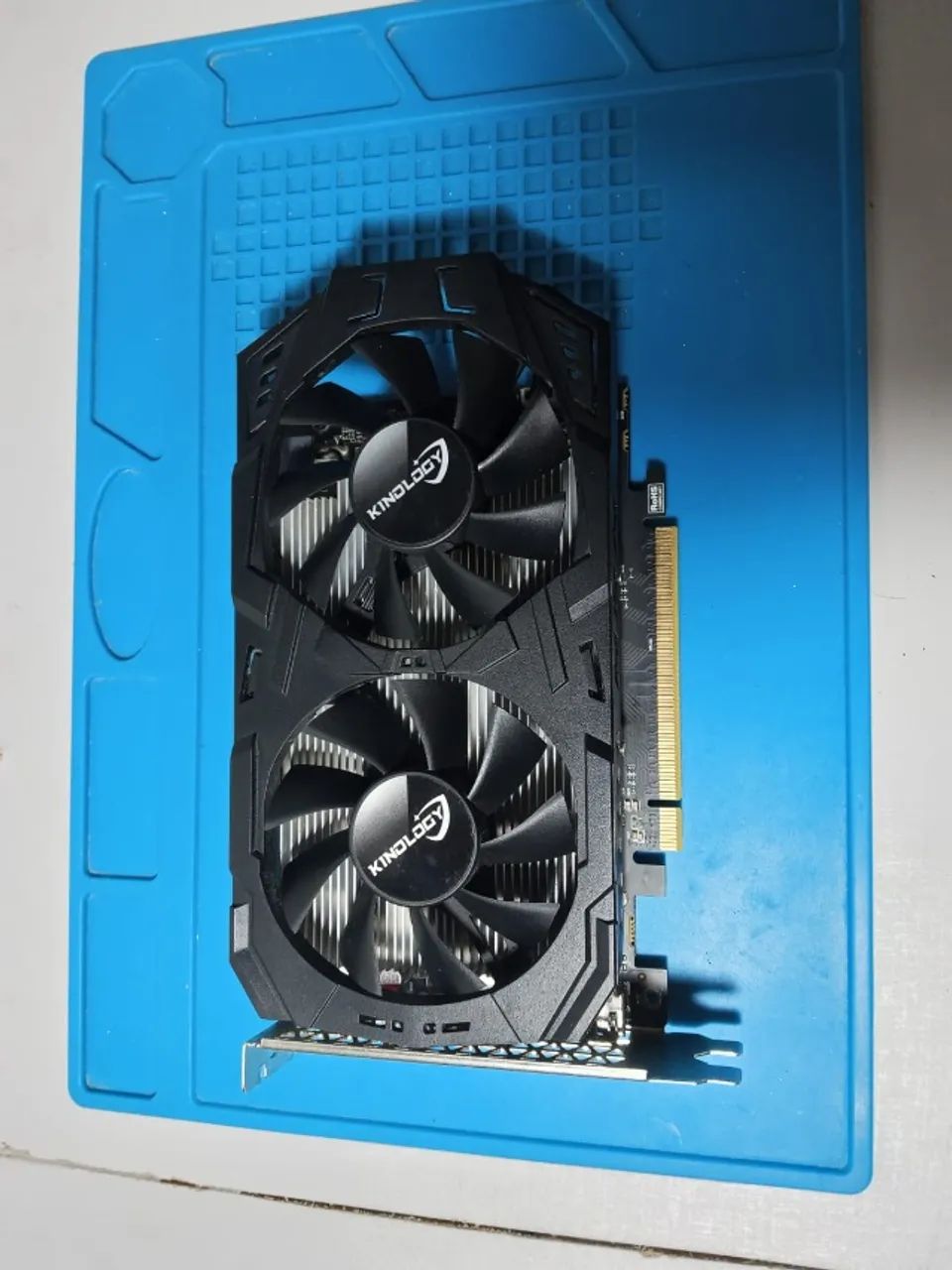 Placa de vídeo RX 580 2048SP - Com defeito