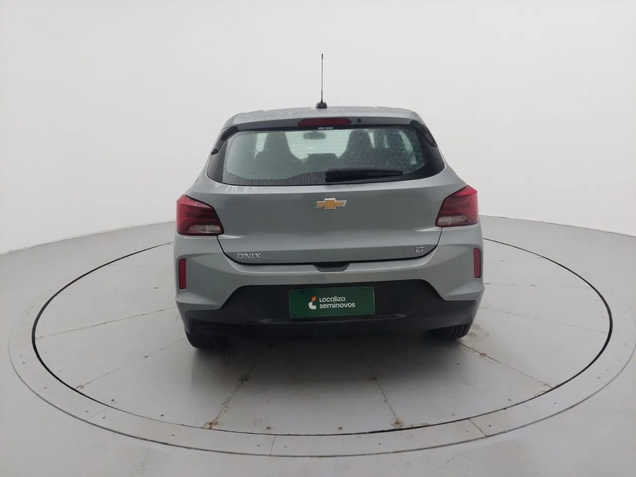 Chevrolet Onix Hatch LT 1.0 12V Flex Mec. 4P, foto 4 de 18